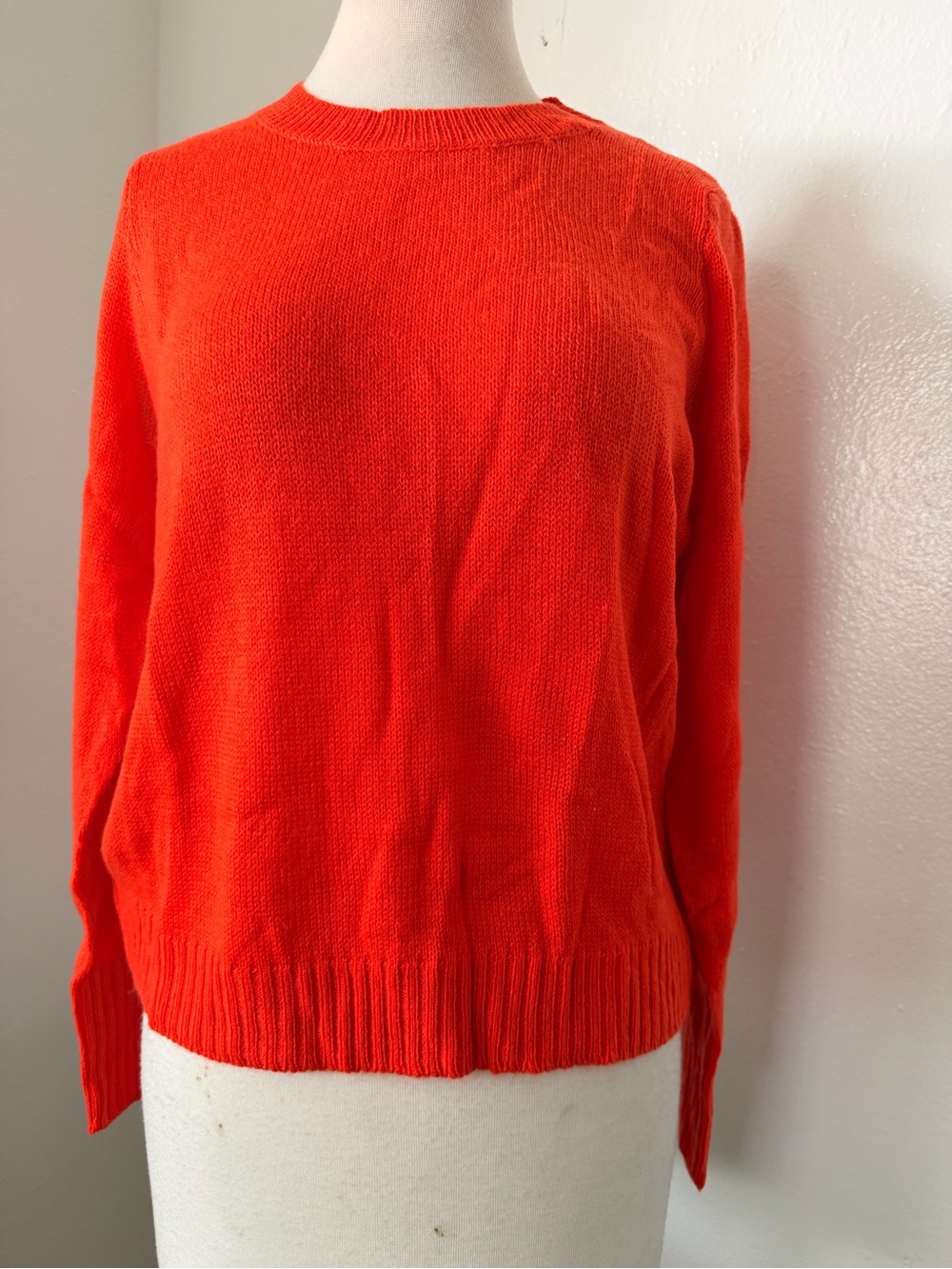 H&M Women's Crewneck Sweater in Vibrant Orange-Red